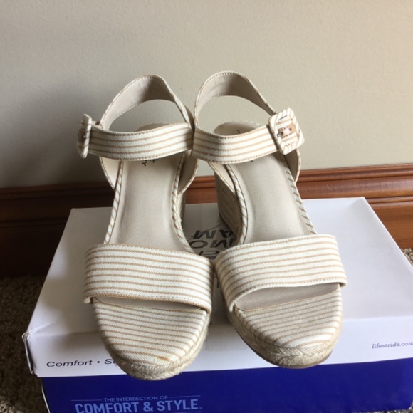 NWT LifeStride Tango Wedge Sandals - Picture 11 of 14